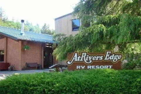 At Rivers Edge RV Resort