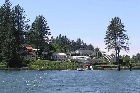 Fish Mill Lodges and RV Park