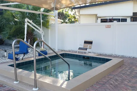 Horseshoe Cove RV Resort
