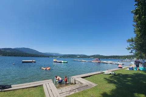 Winona Beach Resort