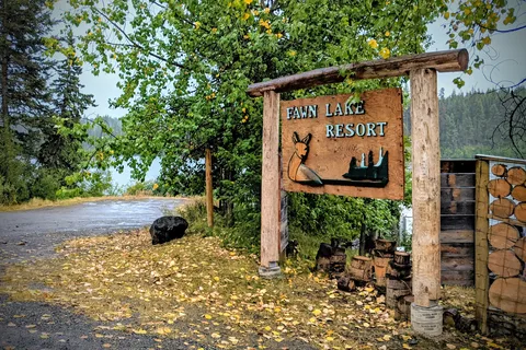 Fawn Lake Resort
