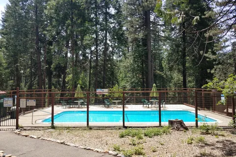 Golden Pines RV Resort and Campground