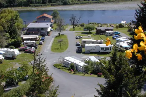 Four Seasons RV Resort - A Gold Beach Oregon RV Park