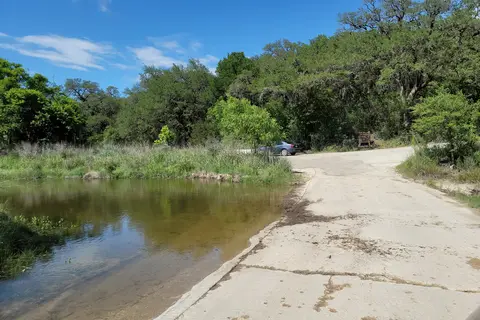 Trailhead Equestrian Camp - Hill Country State Natural Area