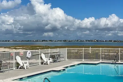Coastal Breeze RV Resort