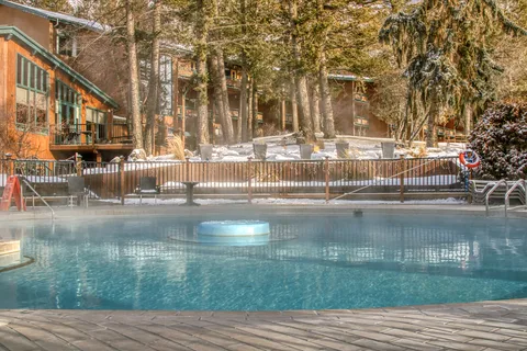 Fairmont Hot Springs Resort RV Park