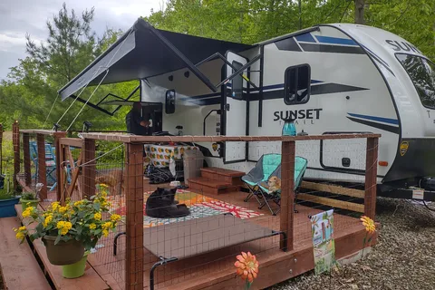 Pine Lakes Campground