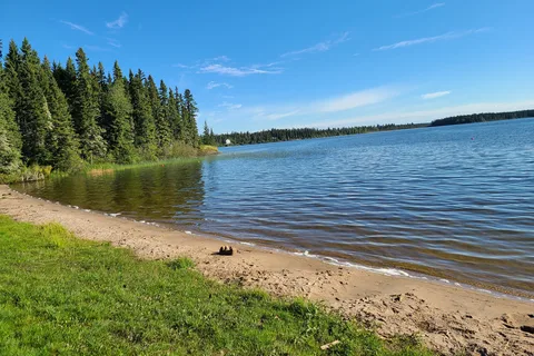 Wekusko Falls Provincial Park