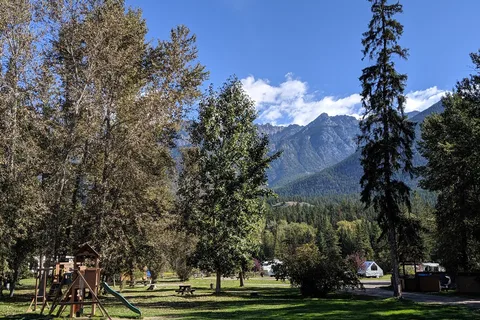 Spruce Grove Resort