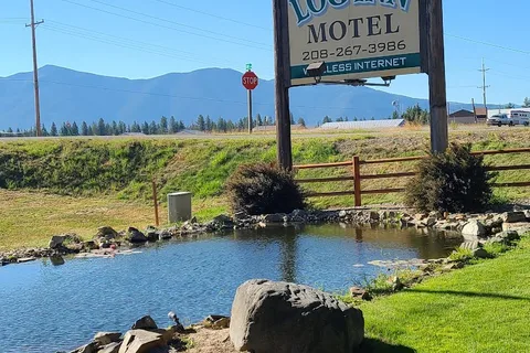 Bonners Ferry Log Inn