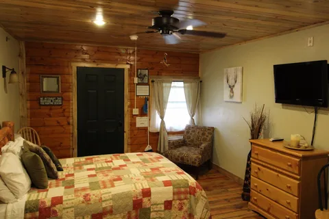 The Historic Wapiti Lodge