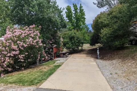 Mountain Gate RV Park