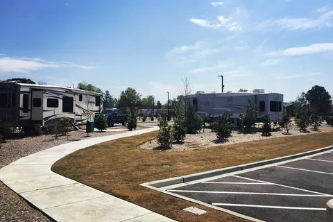 CrossRoads Coach Resort at the ROB