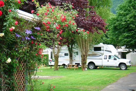 Glencoe Motel and RV Park