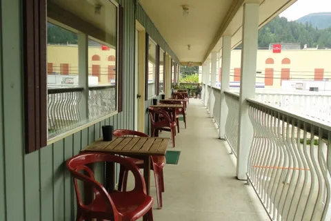Glencoe Motel and RV Park