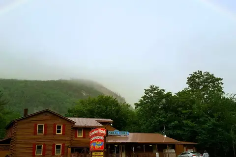 Crawford Notch Campground