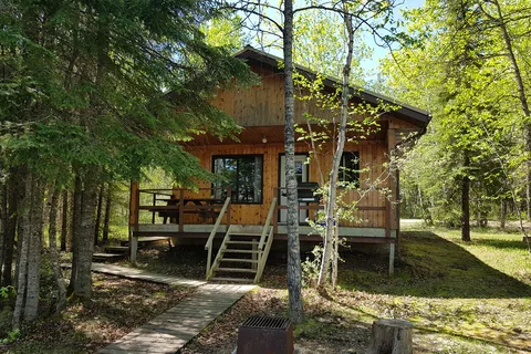 Wellman Lake Lodge and RV Park