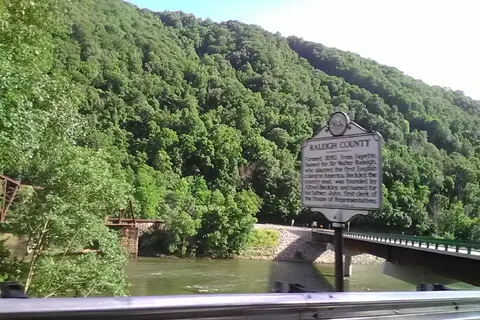 Grandview Sandbar - New River Gorge National River