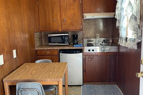 Scenic View Motel and RV Park