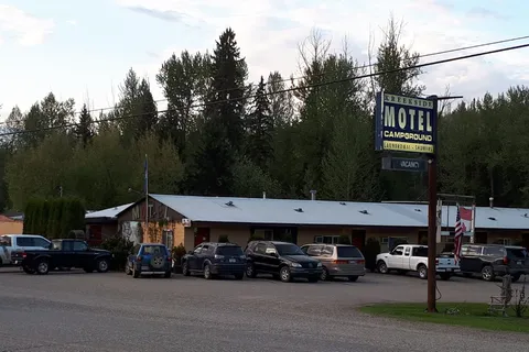 Kreekside Motel Campground and Trailer Court