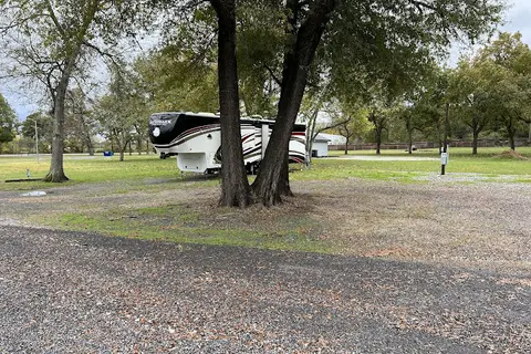 Pecan Place RV Park