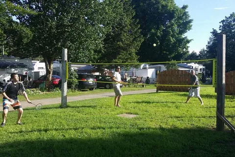Camping Les Lions D Or