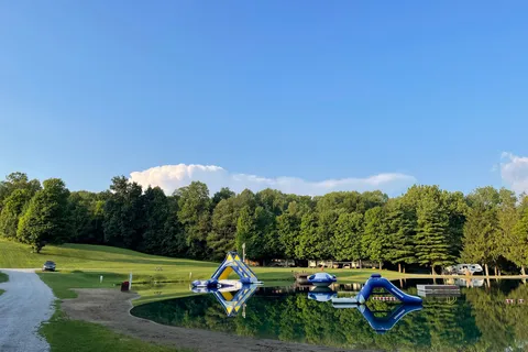 Rustic Knolls Campground
