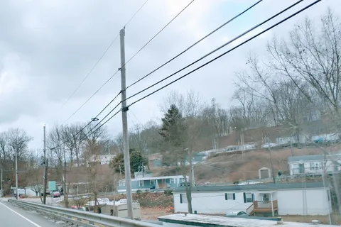 Wallace Trailer Sales and Court