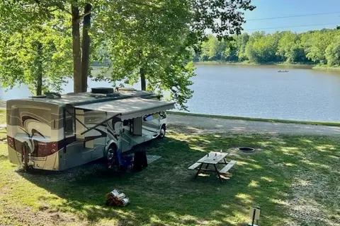 Lucky Clover Lakeside River Resort