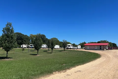 Peaceful Home RV Park