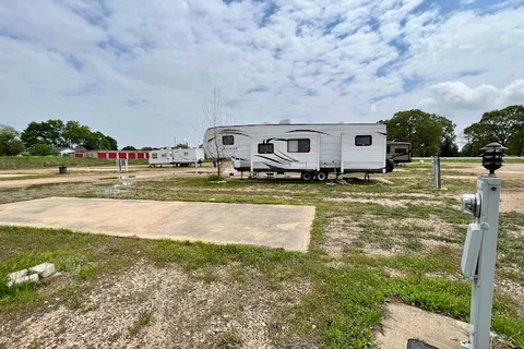 Peaceful Home RV Park