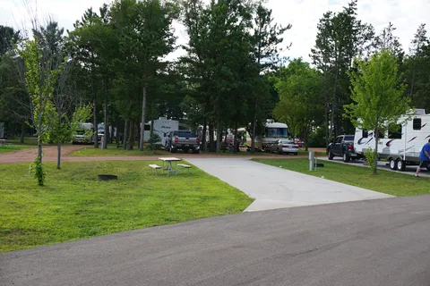 Oasis Campground and Waterpark