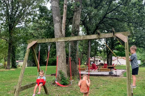 Big Red Barn RV Park