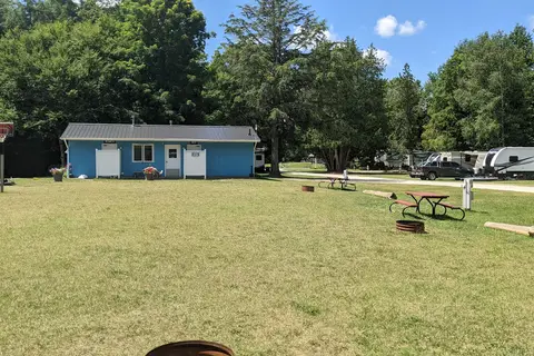 Big Cedar Campground Canoe and Kayak Livery