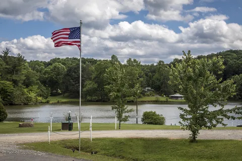 Diamond Lure Campground and RV Resort