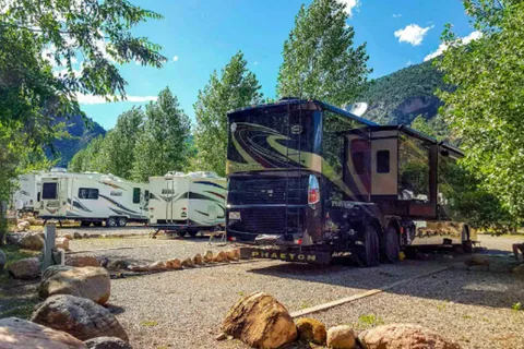 Glenwood Canyon Resort