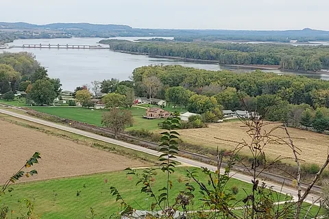 Bellevue State Park Dyas Unit Campground
