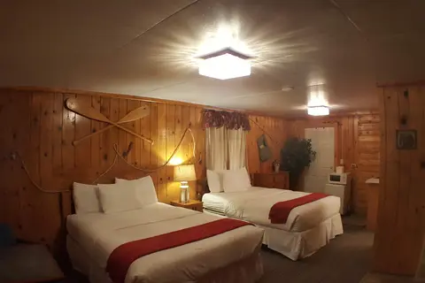 The Spruce Lodge