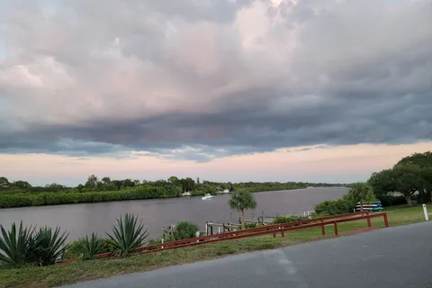 River Vista RV Village