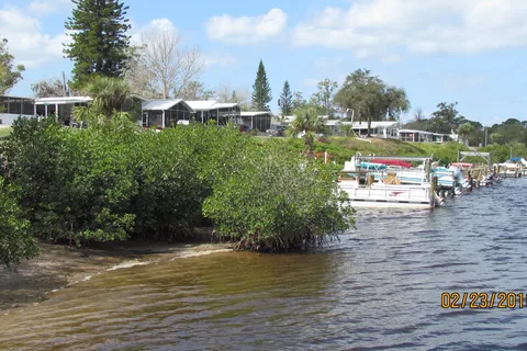 River Vista RV Village