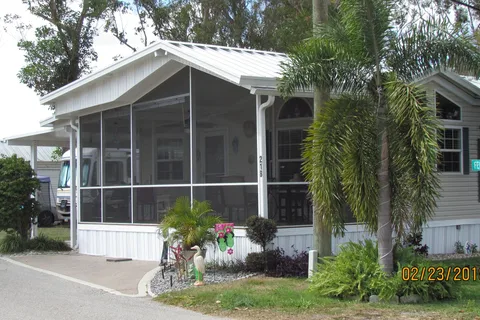 River Vista RV Village