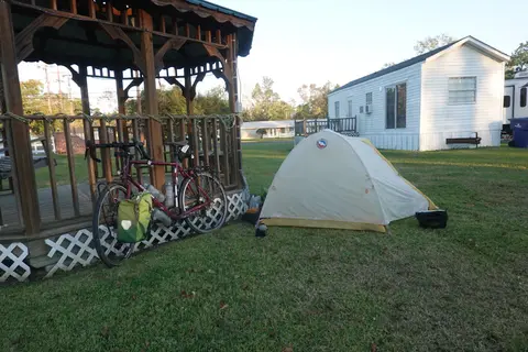 Pine Grove Estates and RV Park
