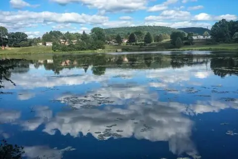 Crazy Acres Campground at Beaver Spring Lake