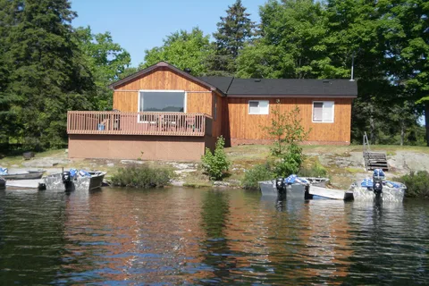 Waterfalls Lodge Inc