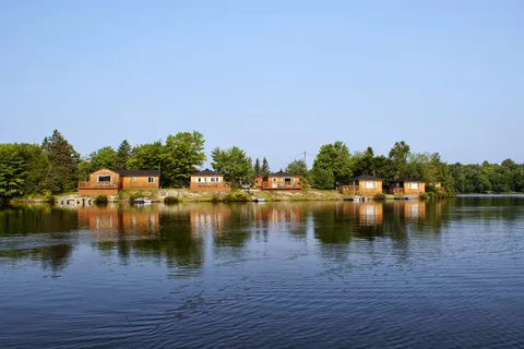 Waterfalls Lodge Inc