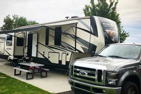 Hells Canyon RV Resort and Marina