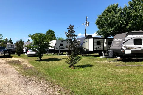 Pine Gardens RV Park at Cedar Creek Lake