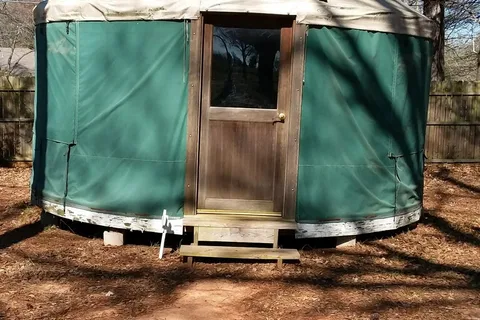 Pine Gardens RV Park at Cedar Creek Lake