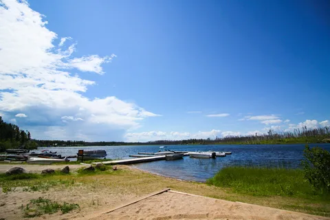 Nemeiben Lake - Lac La Ronge Provincial Park