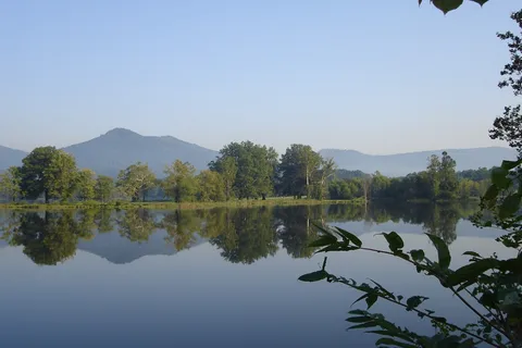 Cove Lake State Park